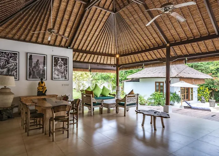 Jendi Village Habitación en casa particular Uluwatu